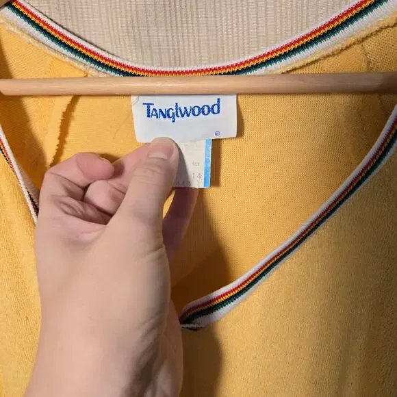 Tanglwood Yellow V-Neck Knit Dress w Pockets, Size 14 – Bright & Comfy [0345] - Picture 7 of 9